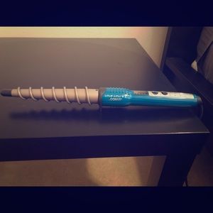 Infiniti by Conair Curling Wand